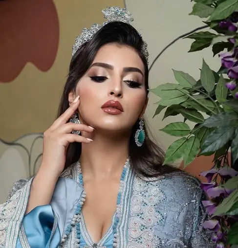 Mariée sublimée avec un maquillage glamour signé A Beauty